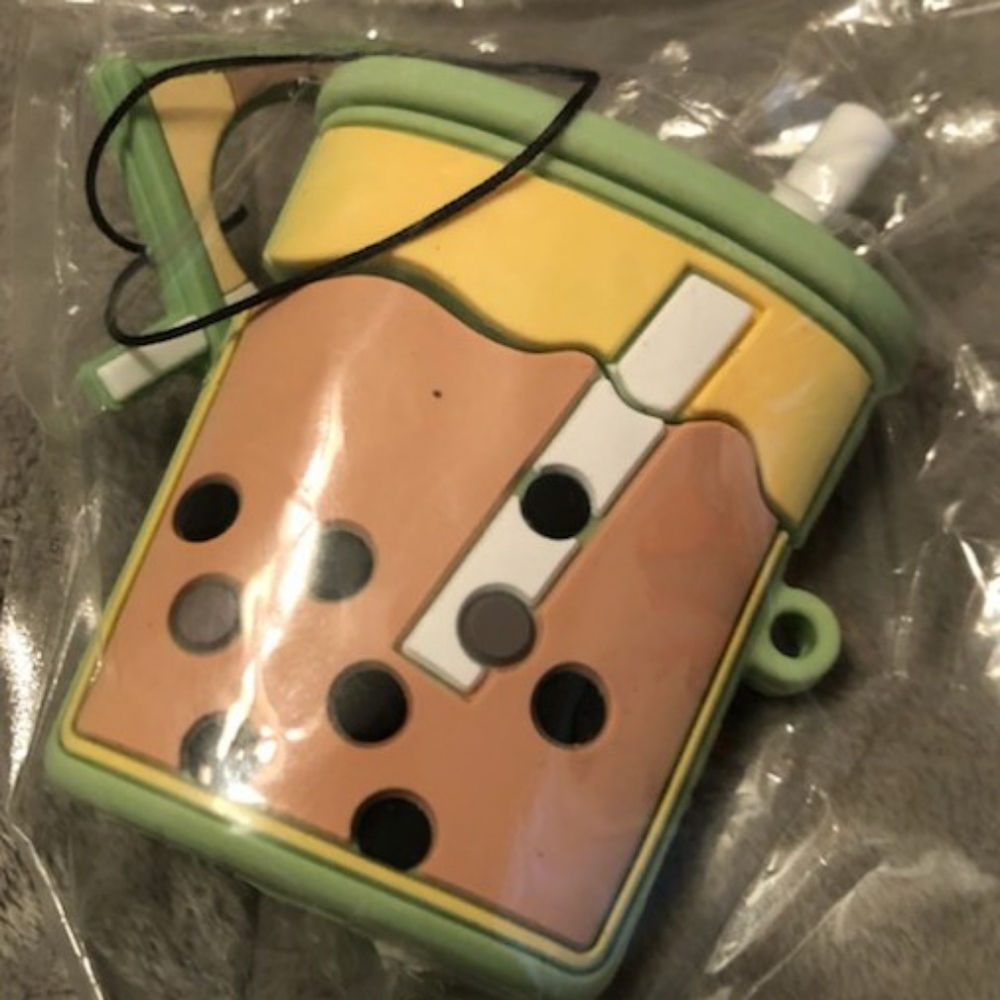 Air pod case covers - Picture 4 of 4
